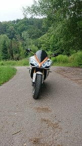 Yamaha R1 2007 - 3