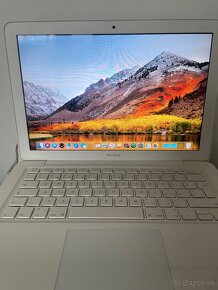 Apple MacBook - 3