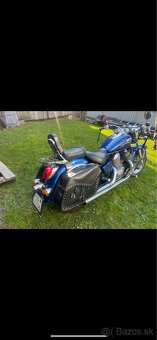 Honda shadow 750 - 3