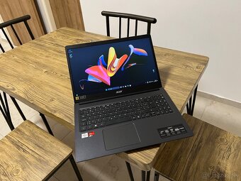 15.6"/Acer/Notebook/4GB RAM DDR4/128GB NVMe SSD/AMD Radeon2 - 3