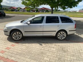 Škoda octavia 2 combi DSG - 3