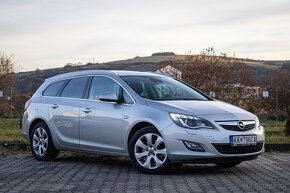 Opel Astra Sport Tourer 2.0 - 3