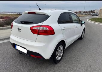 KIA RIO 1.2 BENZIN - 3