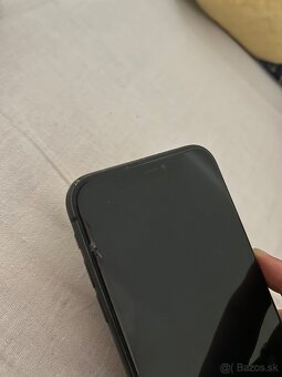 Predám iPhone 11 128GB - 3