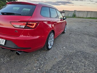 Seat leon FR ST Cupra look - 3