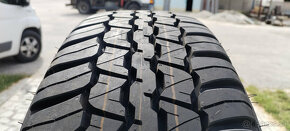 Letné pneu 245/75 R17 --- DUNLOP - 3