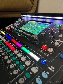 Mixpult Allen&Heath sq5 + pluginy - 3