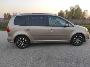 Volkswagen Touran 1.4 TSI, 7 MIEST 137900km - 3