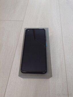 Asus Zenfone 8 - 3