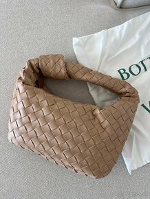 Bottega Veneta Jodie kabelka béžová - 3