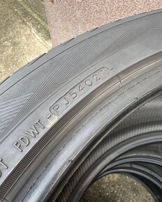 Yokohama 285/40 R 21 letné DOT 21 - 3