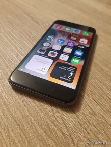 iPhone 8 / 256GB čierny TOP stav - 3