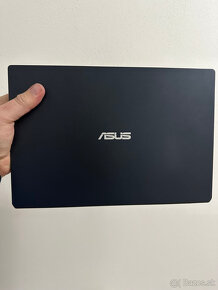 Predám zánovný notebook ASUS A210 + taška, uhlopriečka 11,6" - 3