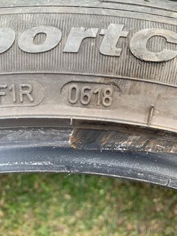 Predám letné gumy 235/45 R18 - 3