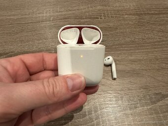 Airpods 2 - 3