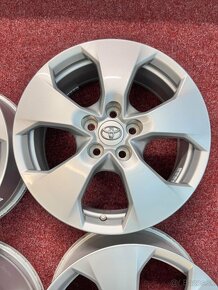 5x114,3 R17 originál alu Toyota RAV4 od 2018+ - 3