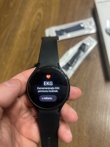 Samsung galaxy Watch 5.   44mm - 3