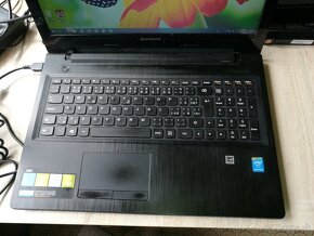 Lenovo G50. 15,6" LED. SSD 256 GB. 8 GB. Intel 4-jadro. - 3