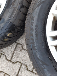 Sada hlinik. disk 4ks VW - BRIDGESTONE Blizzak  235/55 R17 - 3