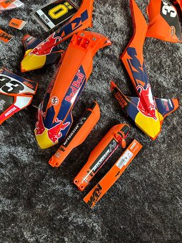 Ktm exc/ sx 16-19’ RB factory plasty/ sada plastov - 3