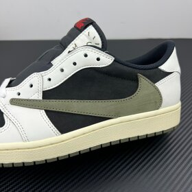 Nike Jordan 1 Retro Low Travis Scott Olive - 3