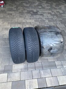 215/60r16 zimné - 3