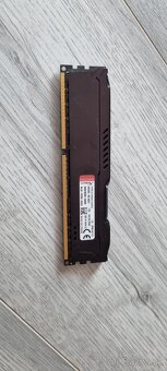 Prdám PAMATE DDR3 - 3