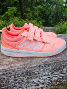 Tenisky zn. Adidas vel. 37.5 - 3