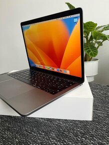 Apple Macbook Pro 13” 8/256GB - 3