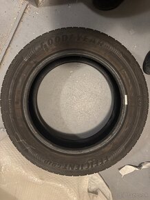 Letné  pneumatíky Goodyear Efficient Grip 205/55/R16 - 3