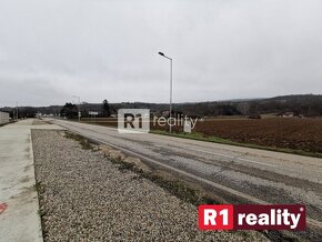 INVESTIČNÝ POZEMOK S VEĽKÝM POTENCIÁLOM / 6343 m2 / Nové Sok - 3