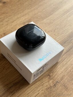 Samsung Galaxy Buds Live - 3