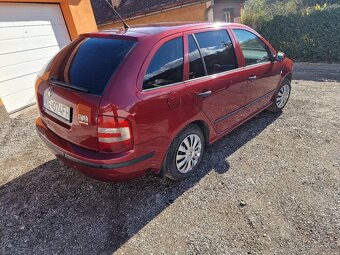 Predám Škoda Fabia Combi 1.2 Htp , 47kw ,RV 2007 - 3