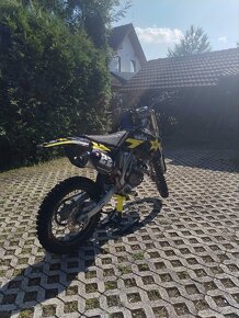 Yamaha YZ450F 2009 - 3