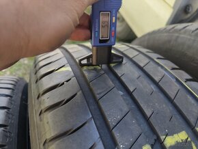 Letné Michelin Latitude 235/60/18 103W - 3