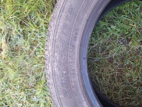 235/55 R18 - 3