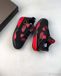 Jordan 4 Retro Red Thunder - 3