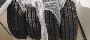 Nexen 225/75 R16C - 3