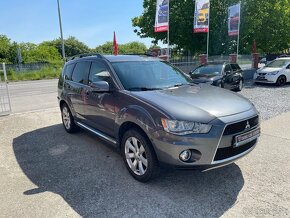 Mitsubishi Outlander 2.2 DI-A/T 7.miest. - 3