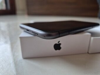 Predám iPhone 11 Black 64GB - 3