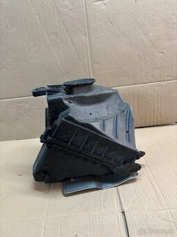 Audi a4 b6 filter box - 3