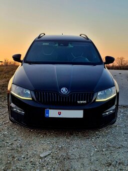 Škoda Octavia RS 2.0TDI LED NAVI KESSY LANE ASSIST ŤAŽNÉ - 3