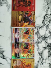 Pokémon Charizard Collection - 3