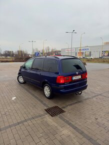 Volkswagen Sharan 2.0 - 3