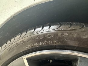 Pneu Pirelli 235/40r19 - 3