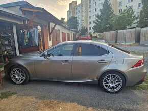 Predam Lexus IS250 - 3