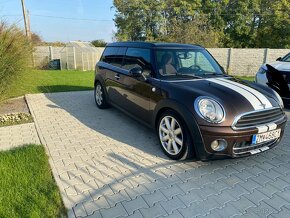 Mini Cooper Clubman D - 3