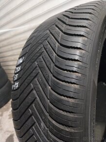 Hankook celoročné 235/55/R17 - 3