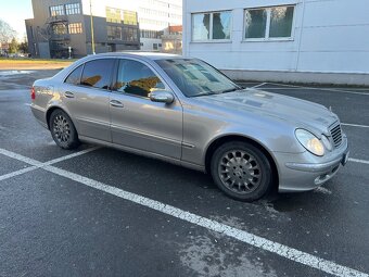 Mercedes-Benz E320 w211 - 3