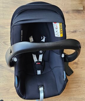 Autosedacka Maxi Cosi Cabriofix i-size s Isofixom - 3